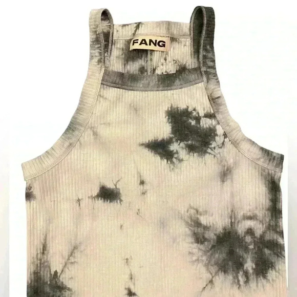 FANG Tank - Picture 4 of 6